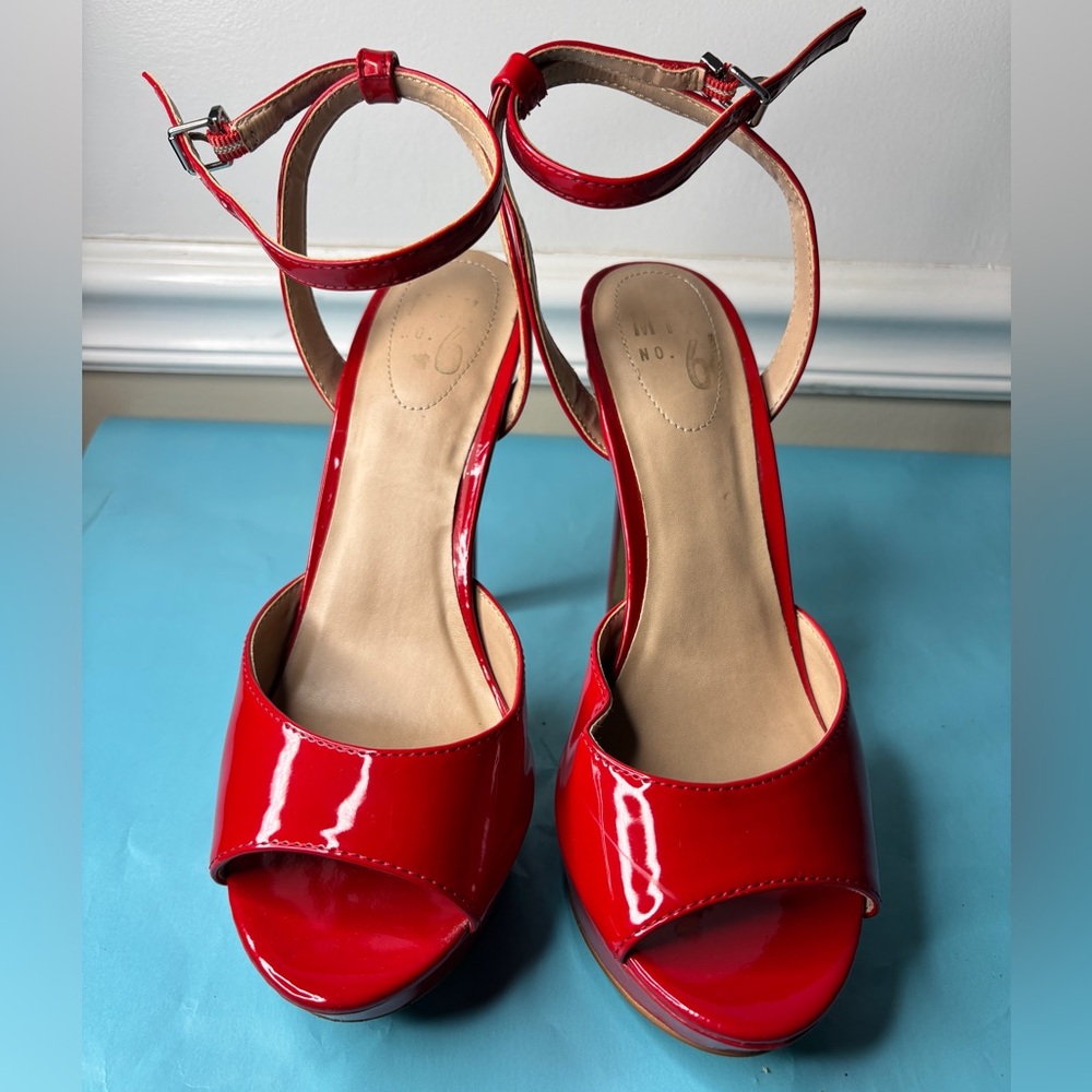 Mix No. 6 Storlie Red Patent Platform Stilettos Size 8 - Picture 3 of 10